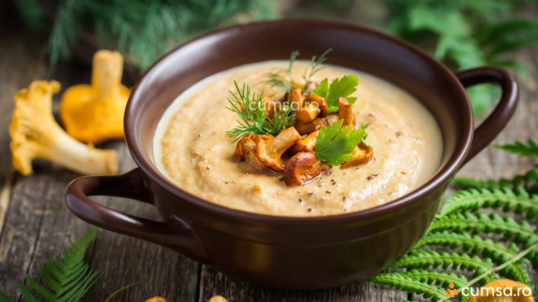 Cum sa faci cea mai delicioasa supa crema de ciuperci