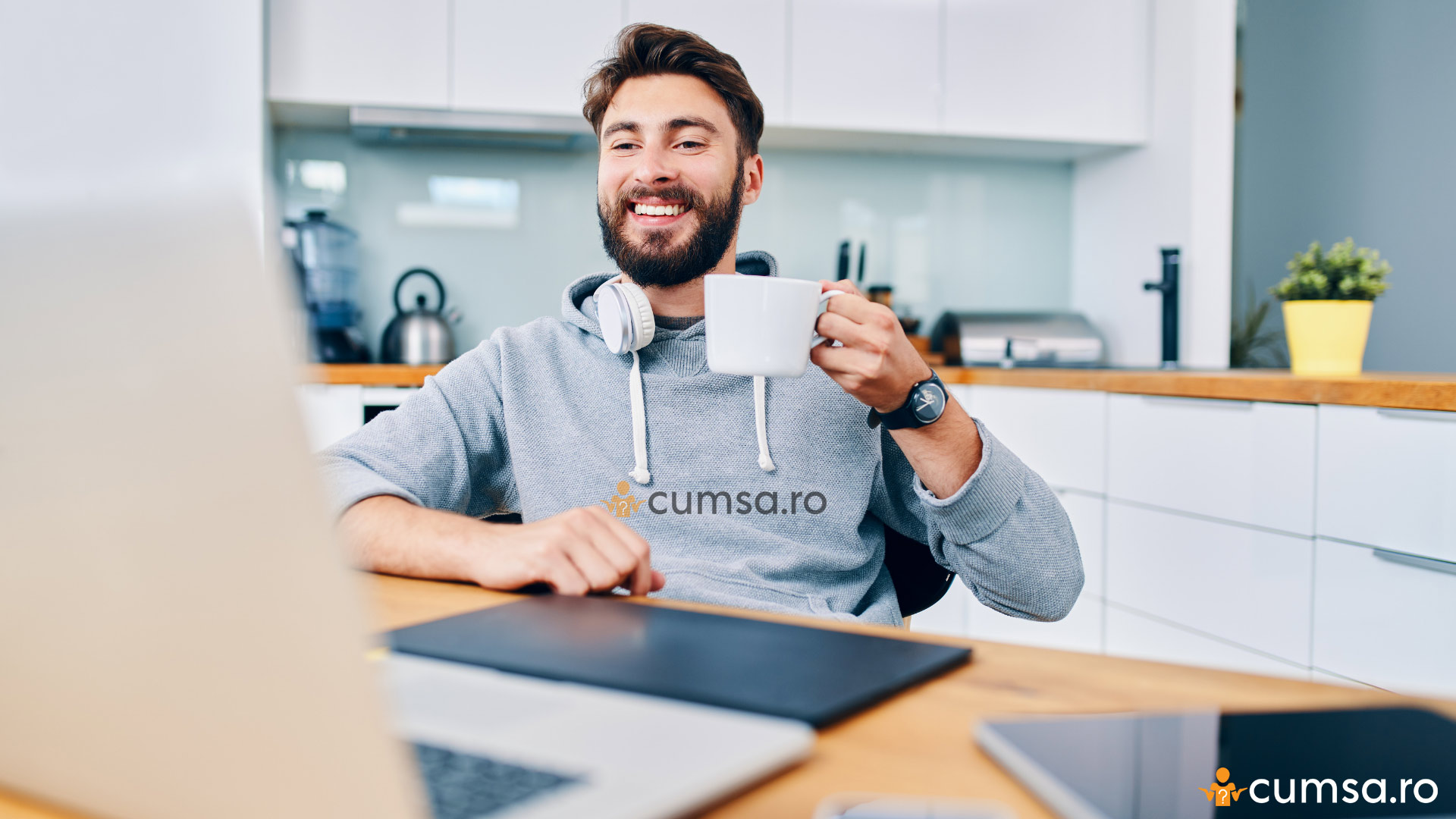 Cum sa devii operator call center de acasa - cumsa.ro