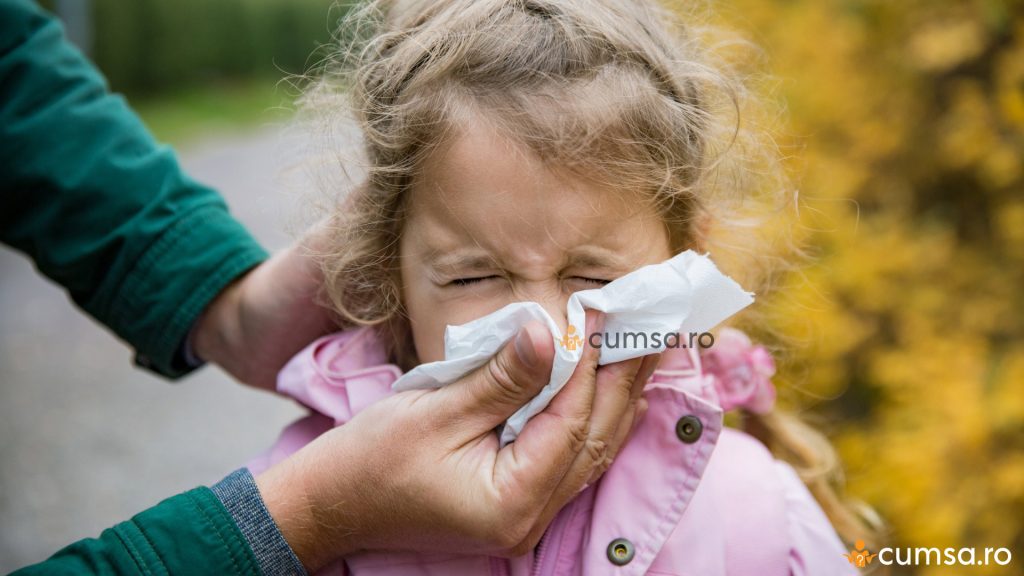 Cum inveti copiii sa isi sufle nasul
