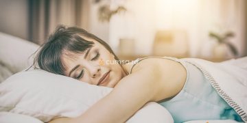 Cum sa ai un somn linistit. 10 obiceiuri la care sa renunti inainte de culcare
