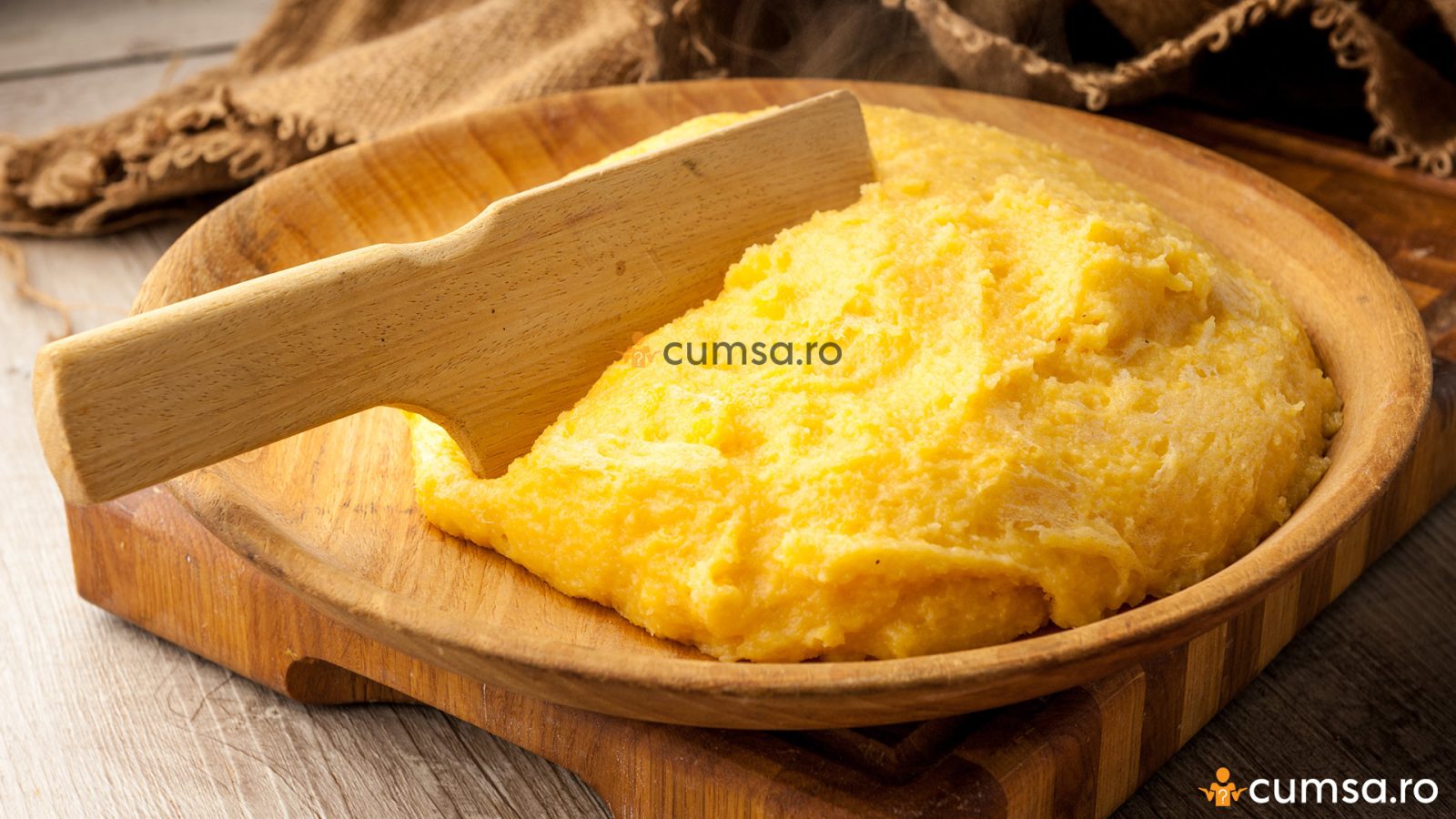 Reteta mamaliga. Cum sa o prepari si cat timp se fierbe cumsa.ro