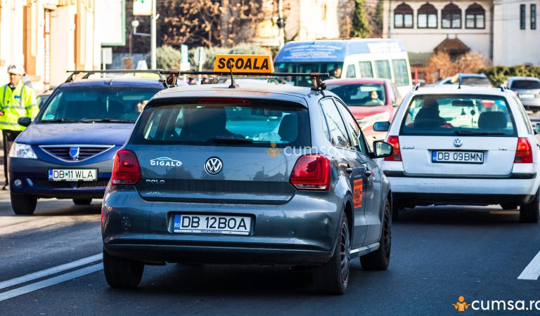 Acte necesare scoala de soferi 2025. Cum sa te inscrii si ce documente iti trebuie