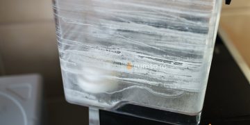Cu ce se curata calcarul de pe plastic. Cum sa il indepartezi si care sunt solutiile