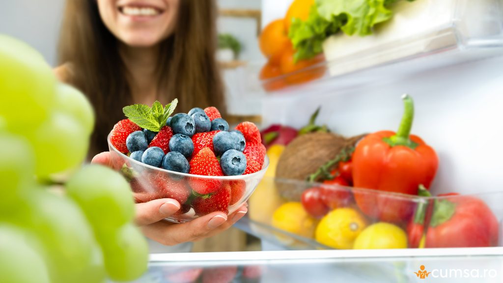 Fructe de padure in frigider