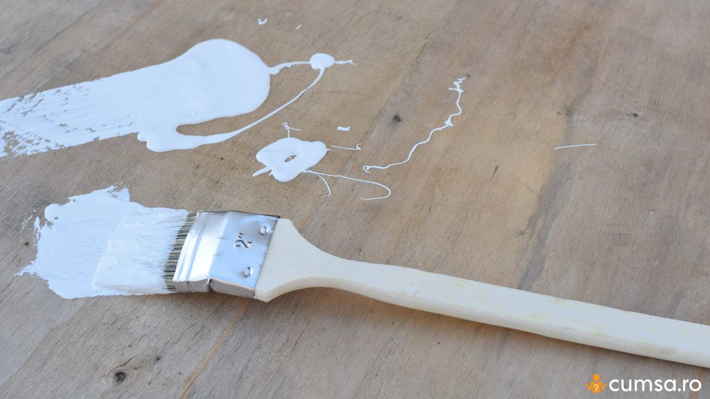 Cum sa cureti petele de vopsea de pe parchet