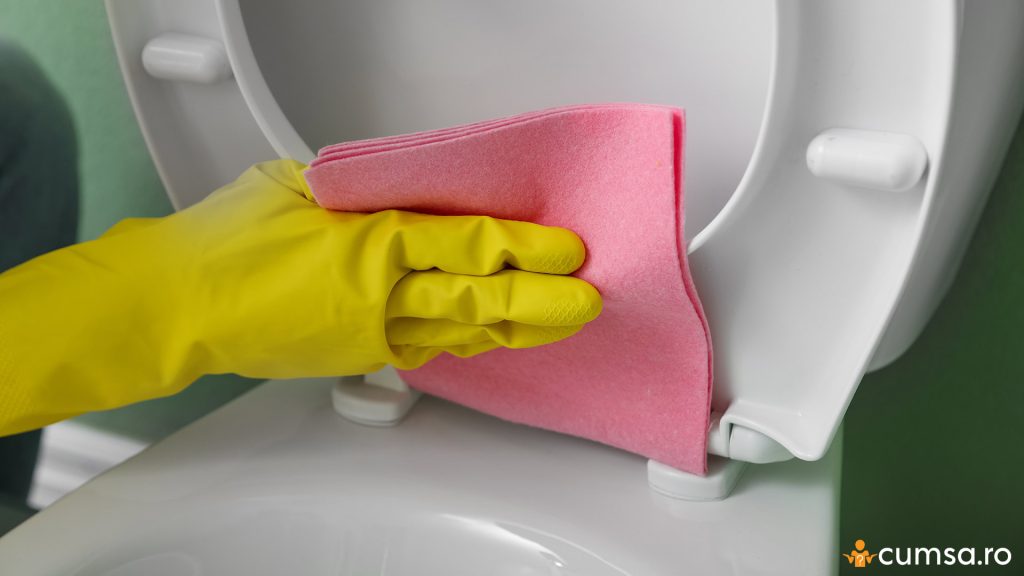 Curatarea capacului pe interior