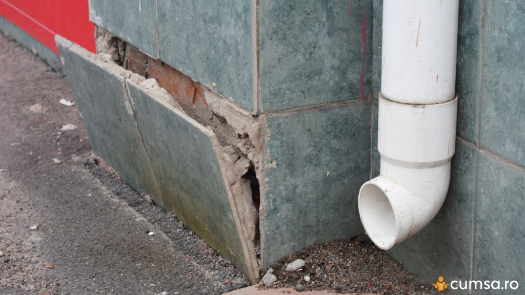 Apa infiltrata in ziduri