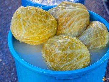 Cu ce se limpezeste zeama de varza si cum sa faci asta corect