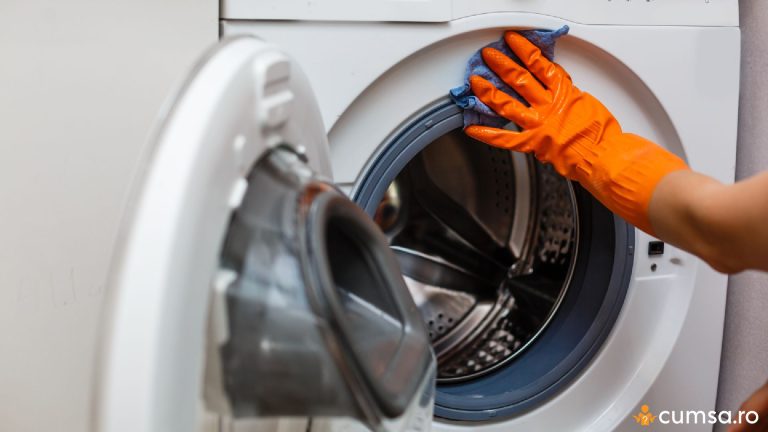 Cum sa cureti o masina de spalat rufe care miroase urat