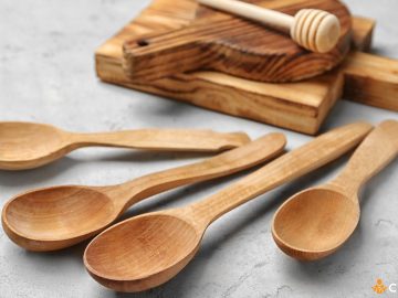 Cum sa dezinfectezi ustensilele de bucatarie facute din lemn si care sunt pasii