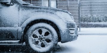 10 lucruri pe care sa le verifici la masina inainte de venirea iernii si cum sa iti pregatesti automobilul