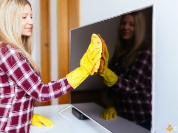Poti folosi solutia de geamuri pentru curatarea televizorului? Cum sa procedezi corect