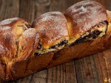 De ce crapa cozonacul in cuptor si cum sa previi acest fenomen cand il coci