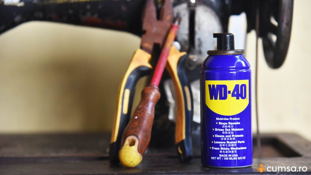 WD-40 pentru scule ruginite