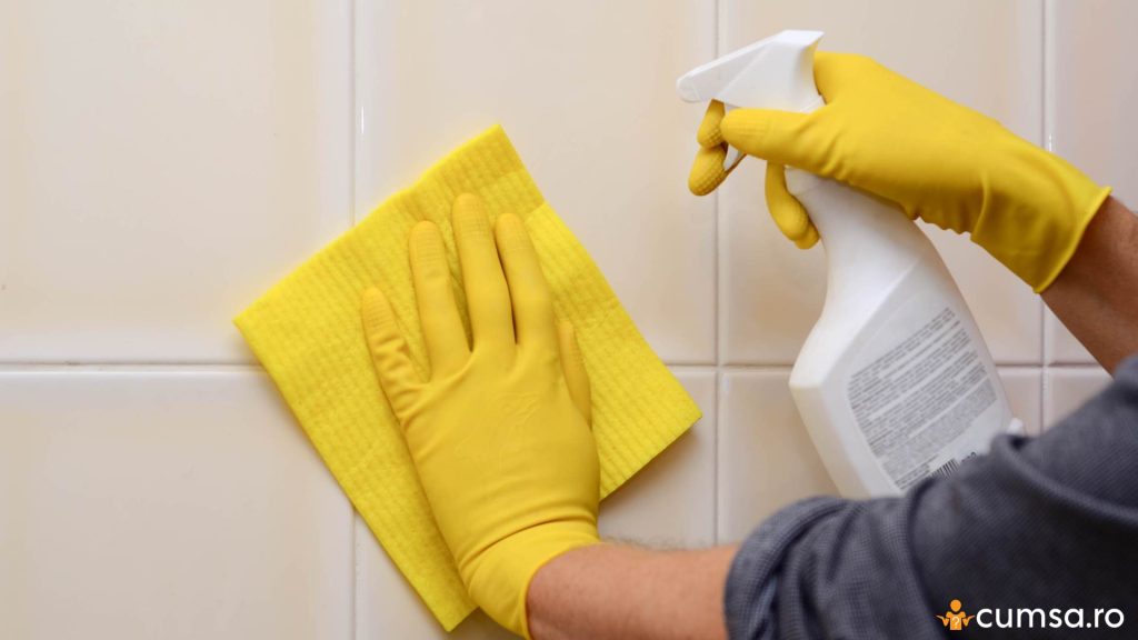 Cum sa cureti urmele de vopsea de pe faianta sau gresie